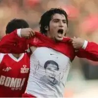 ناکام بزرگ دربی‌ها، محبوب سکوهای پرسپولیس