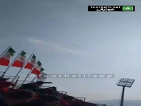 درگیری و سنگ اندازی در ورزشگاه امام خمینی(ره) اراک پیش از شروع دربی