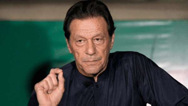 ارتش پاکستان: عمران خان بیمار روانی است!