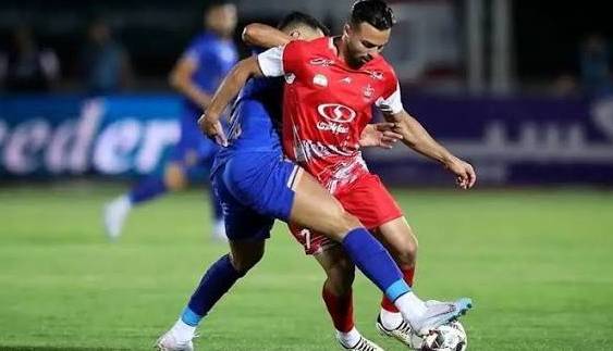 ورود افراد بدون بلیت به ورزشگاه اراک ممنوع است