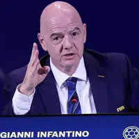 مداخله اینفانتینو برای جلوگیری از افشاگری مجری مراسم قرعه‌کشی جام جهانی