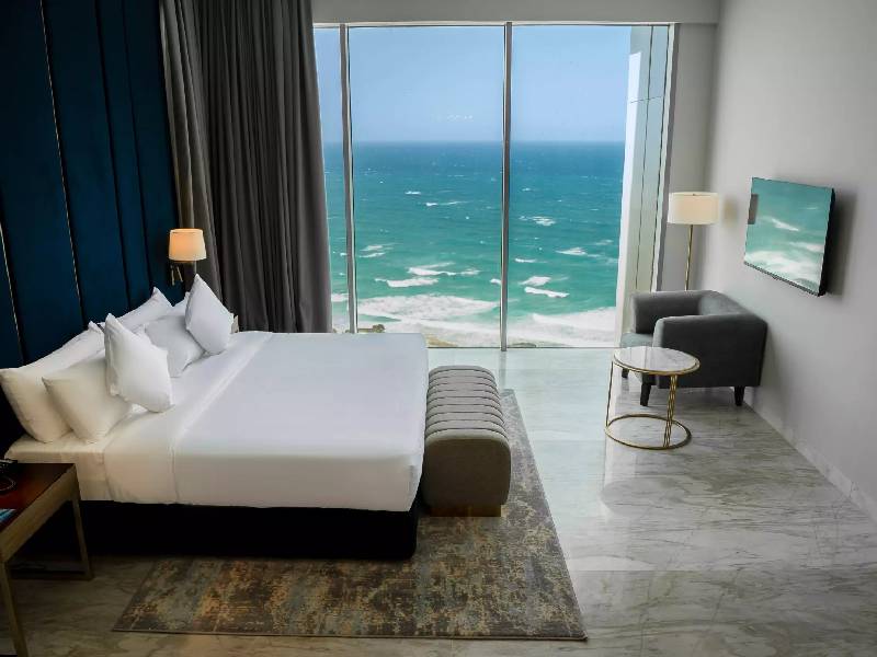 مقایسه هتل های ۴ ستاره کیش (بر اساس قیمت، امکانات و نظرات مسافران)