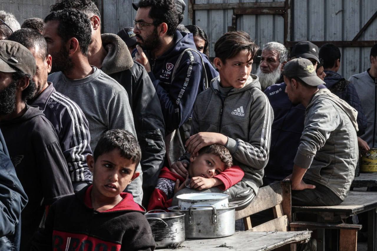  تصاویری دردناک از توزیع نان و کمک‌های غذایی به مردم غزه  