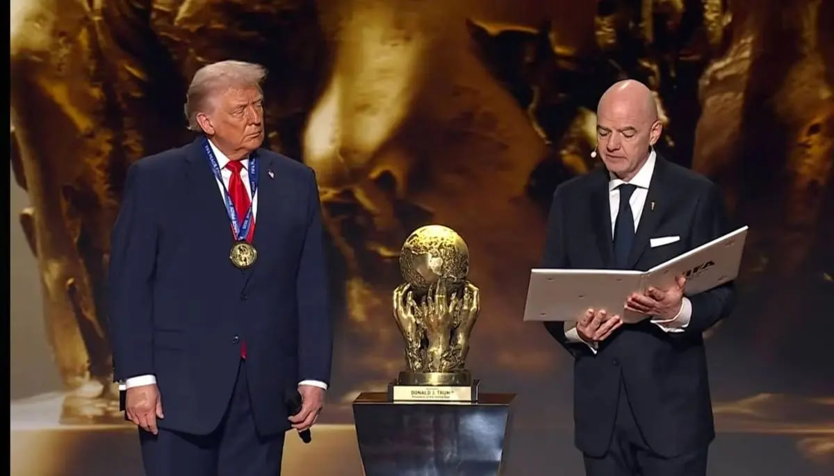 جایزه مندرآوردی صلح فیفا برای ترامپ، سوژه تمسخر رسانههای آمریکایی شد