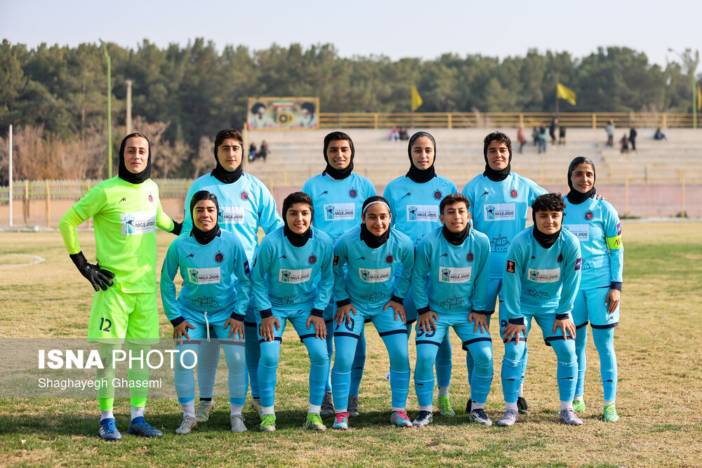 هفته نهم لیگ برتر فوتبال بانوان ایران؛ سپاهان اصفهان - خاتون بم