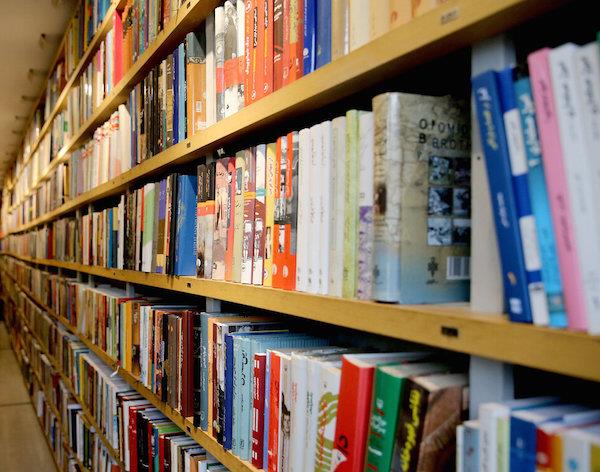 دانشگاهیان پیدیافخوان میشوند؟؛ کتاب هم کالای لوکس شد