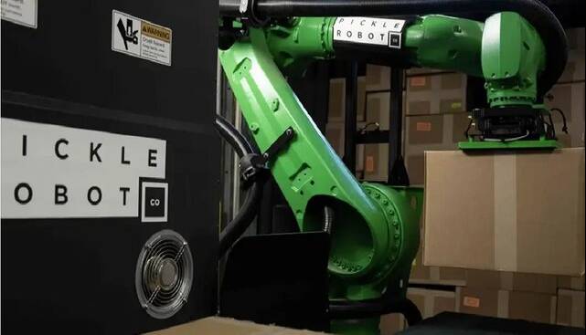 رباتی که کارگران را نجات میدهد