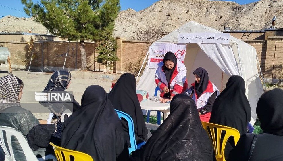 اعزام ۸۲ کاروان سلامت هلال‌احمر به مناطق محروم ایلام