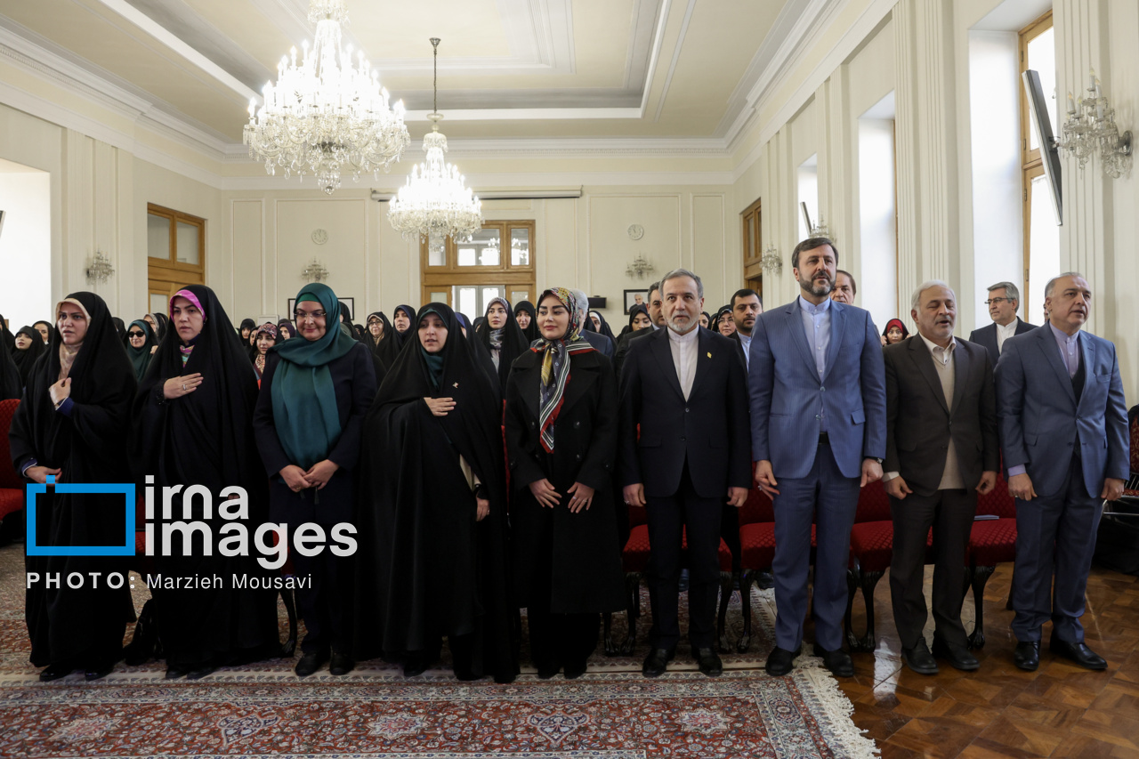 عکس/ مراسم میلاد حضرت فاطمه (س) در وزارت خارجه