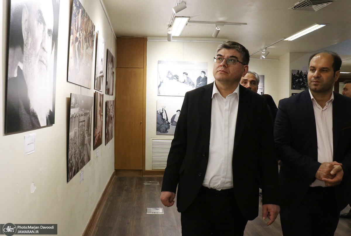 بازدید سفیر ازبکستان در ایران از بیت تاریخی امام در خمین