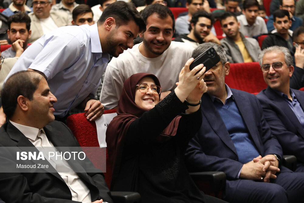 مراسم گرامیداشت روز دانشجو با حضور سخنگو دولت در یزد