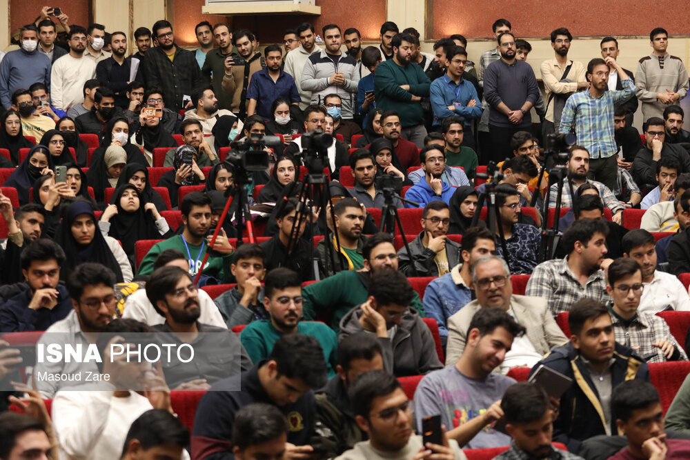 مراسم گرامیداشت روز دانشجو با حضور سخنگو دولت در یزد