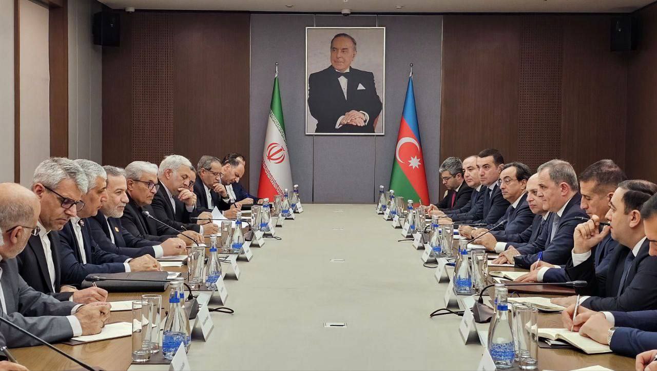  نشست هیئت‌های ایران و آذربایجان به ریاست وزرای خارجه دو کشور