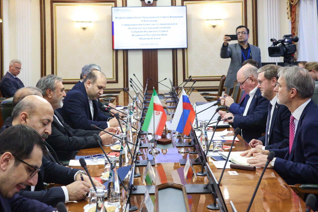 سناتورهای ارشد روس: هرگونه تلاش برای احیای تحریمهای ایران اعتبار ندارد