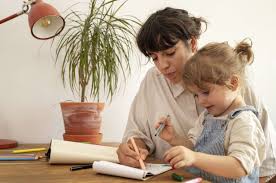 وقتی کودک تکالیفش رو پشت گوش می‌اندازه