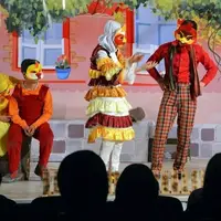 اعزام تماشاخانههای سیار به روستاهای استان همدان