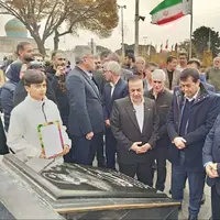 وزیر ورزش و جوانان به مقام شامخ شهدای قزوین ادای احترام کرد