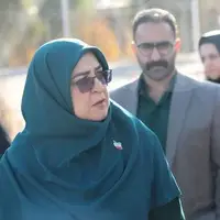 سخنگوی دولت به دانشکده محل تحصیلش رفت