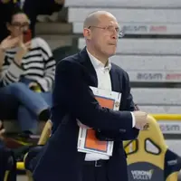 پیاتزا در میلان تار و مار شد