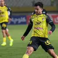 یک نفر در همه جای زمین سپاهان!