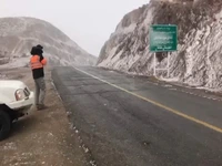 بارش برف در محور طالقان 