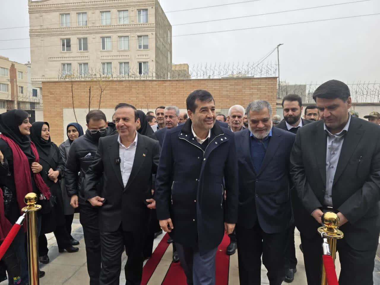 خانه جوان در قزوین با حضور وزیر ورزش افتتاح شد