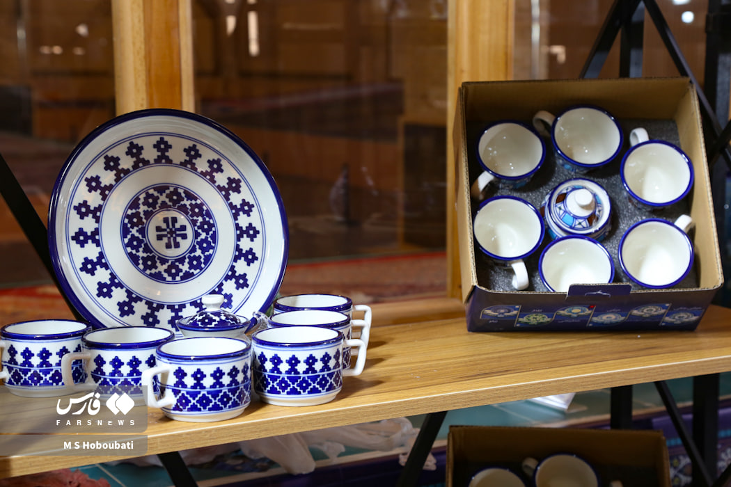 نمایشگاه صنایعدستی در تار و پود یزد