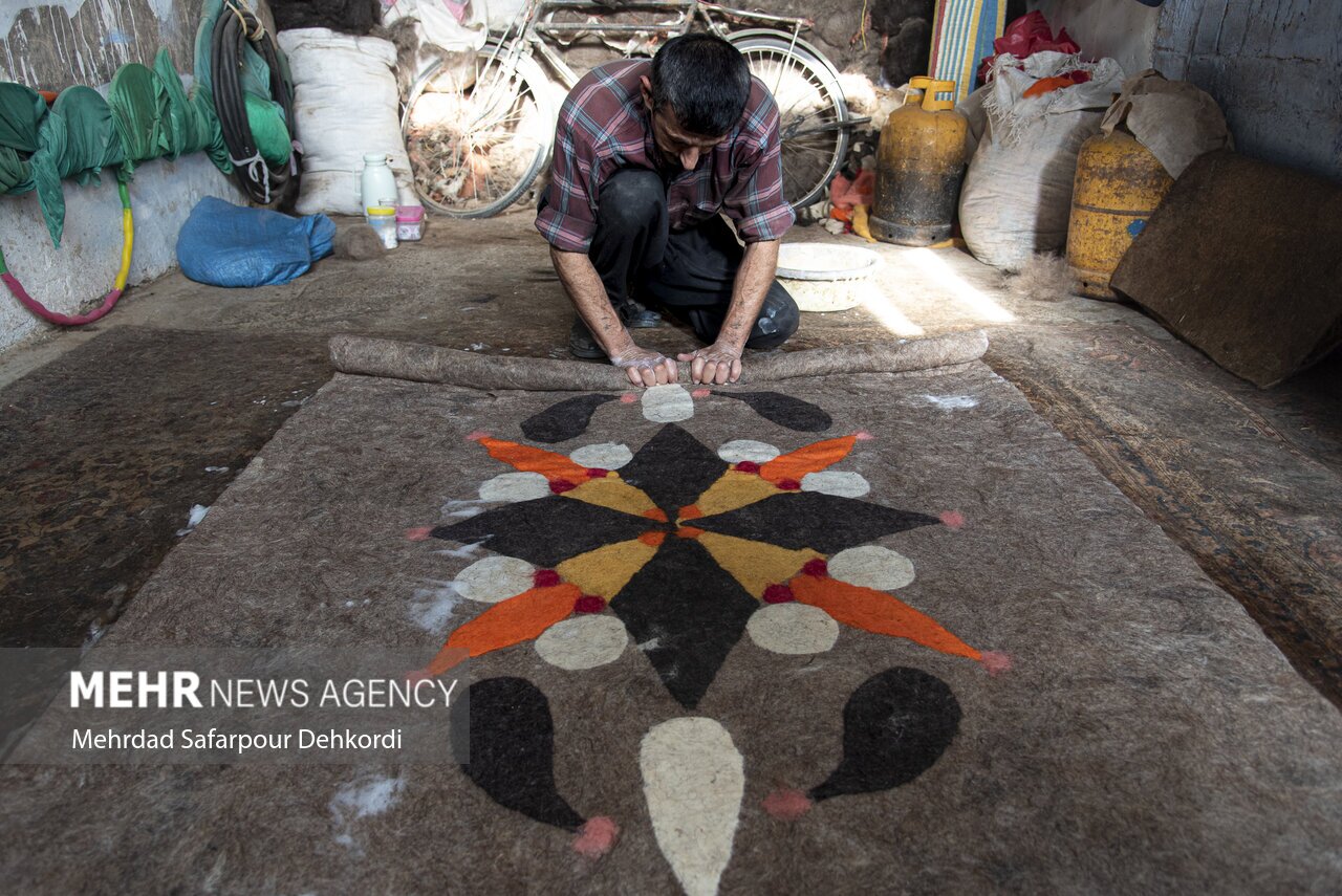نمد مالی، از صنایع دستی ایران