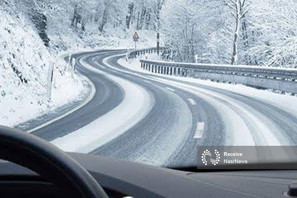 بارش شدید برف در محورهای مواصلاتی آذربایجان شرقی؛ پرهیز از سفرهای غیرضروری