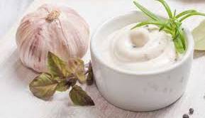 سس سیر خانگی؛ طعم جادویی برای هر غذا