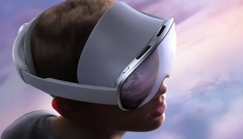 هدست فوق پیشرفته سامسونگ، تماسهای مجازی را متحول میکند