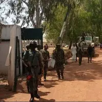 آزادی ۱۰۰ دانشآموز ربوده شده توسط گروههای تروریستی نیجریه