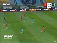 فرصت سوزی فرشاد احمدزاده مقابل دروازه پیکان