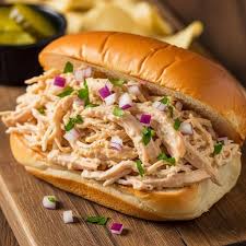 ساندویچ مرغ پرورده؛ یک وعده غذایی سالم