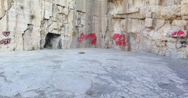 «وندالیسم» یادگار دوره هخامنشی را نابود کرد