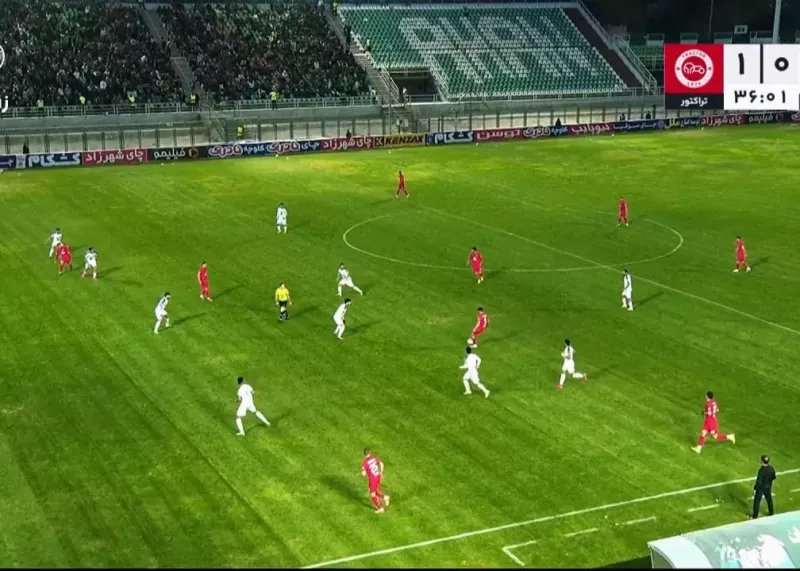 کارشناسی مشکوکترین صحنه بازی ذوبآهن - تراکتور