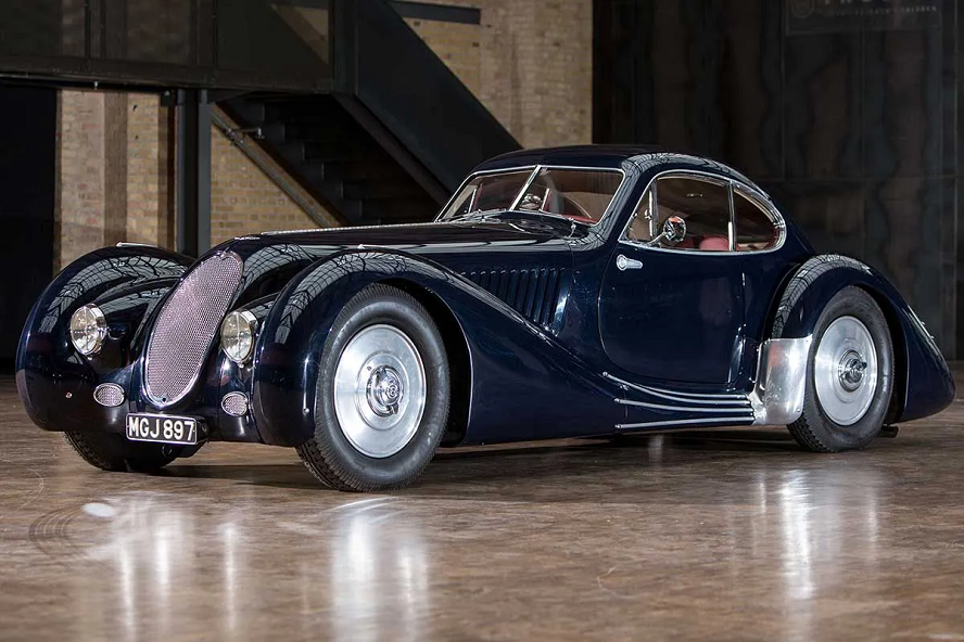 بنتلی دارتمور، کوپه دستساز ناشناخته با موتور نظامی رولزرویس