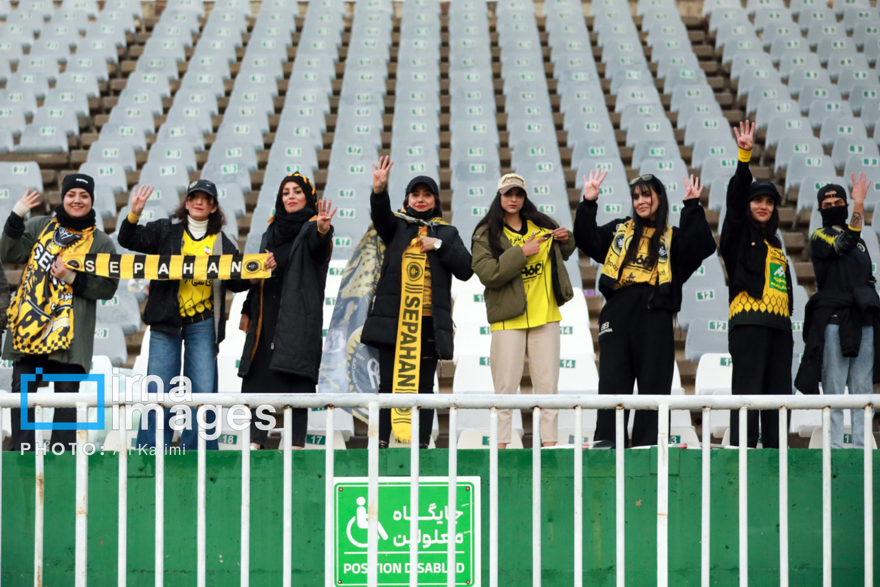 لیگ برتر فوتبال؛ آلومینیوم و سپاهان