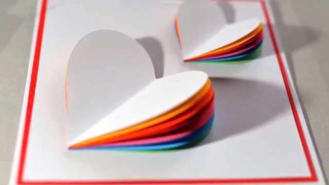 یک کارتپستال ساده، یک دنیا عشق به مادر