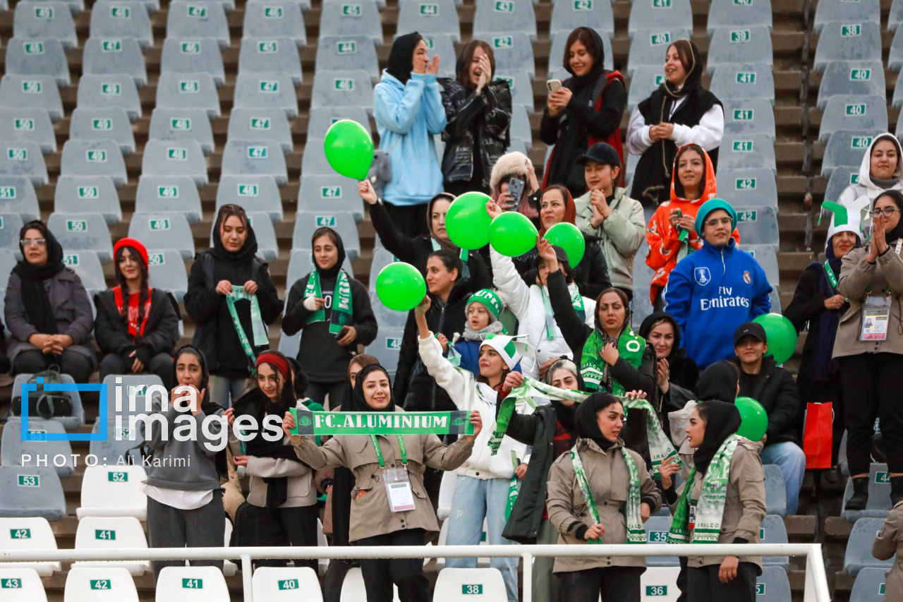 لیگ برتر فوتبال؛ آلومینیوم و سپاهان