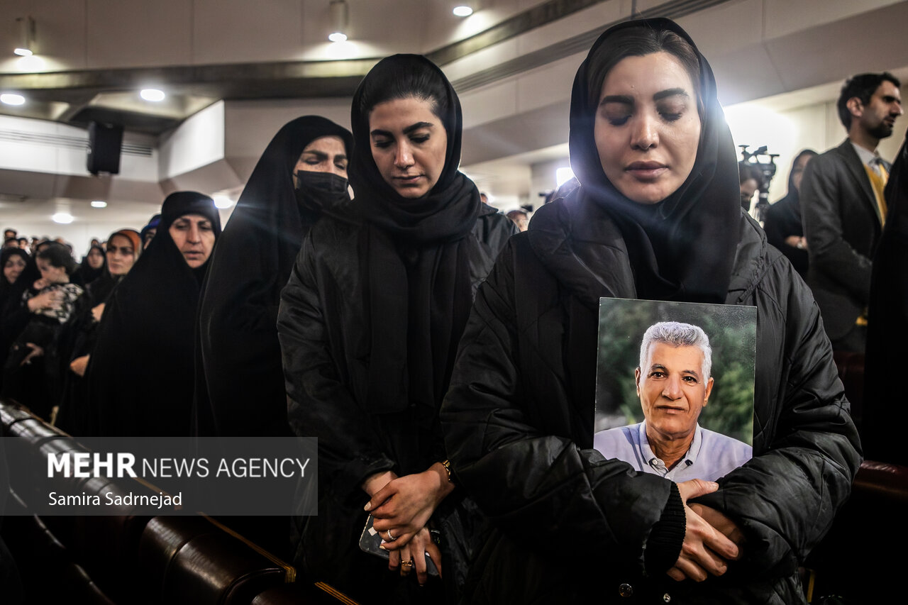 عکس/تجلیل از مادران و همسران شهدای جنگ ۱۲ روزه