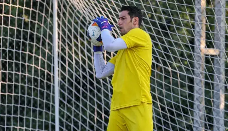 دروازهبان سپاهان زیر تیغ جراحی رفت