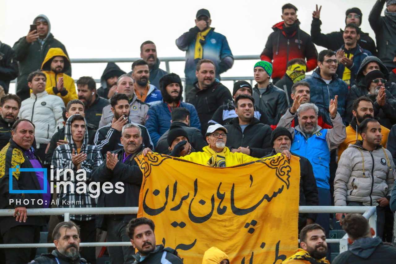 لیگ برتر فوتبال؛ آلومینیوم و سپاهان