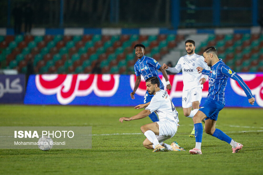 هفته سیزدهم لیگ برتر فوتبال ایران؛ استقلال تهران - ملوان بندر انزلی