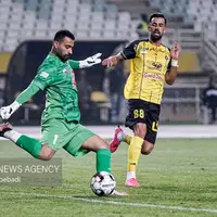 سپاهان با خیال راحت در صدر ماند؛ کسی جلودار شاگردان محرم نیست