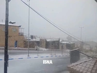 بارش برف پاییزی در تویسرکان