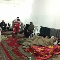 اسکان مسافران گرفتار در برف توسط هلال احمر کردستان