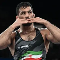 رونمایی از ورژن جدید حسن یزدانی با دوبنده آبی