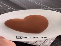 یک دسر قلبی جذاب