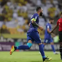 بازوبند استقلال به صاحبش می‌رسد